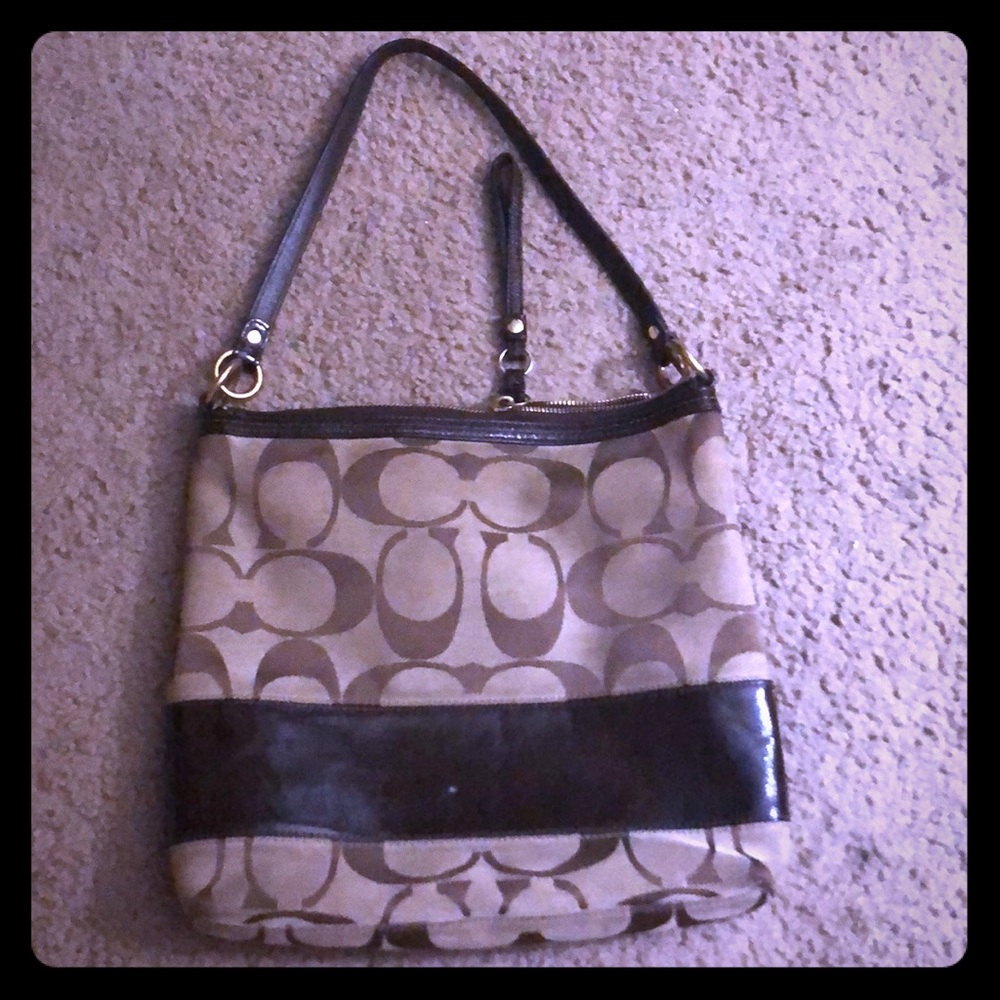 Coach brown shoulder bag